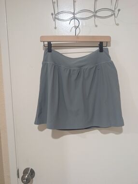 SPANX Aqua Skort With Mid-Tummy Compression